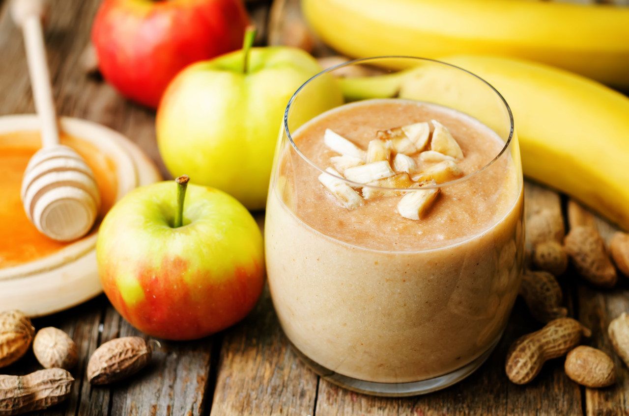 foto da receita Vitamina de maçã,  mamão e banana